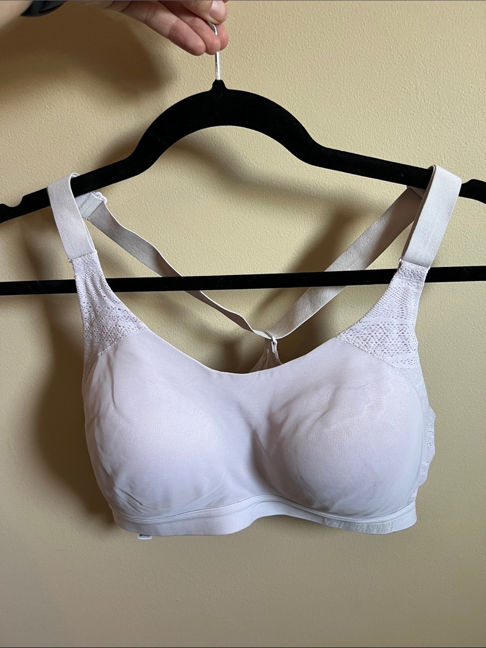 Victoria’s Secret Wireless Light Pink/purple Bra with Lace Detail